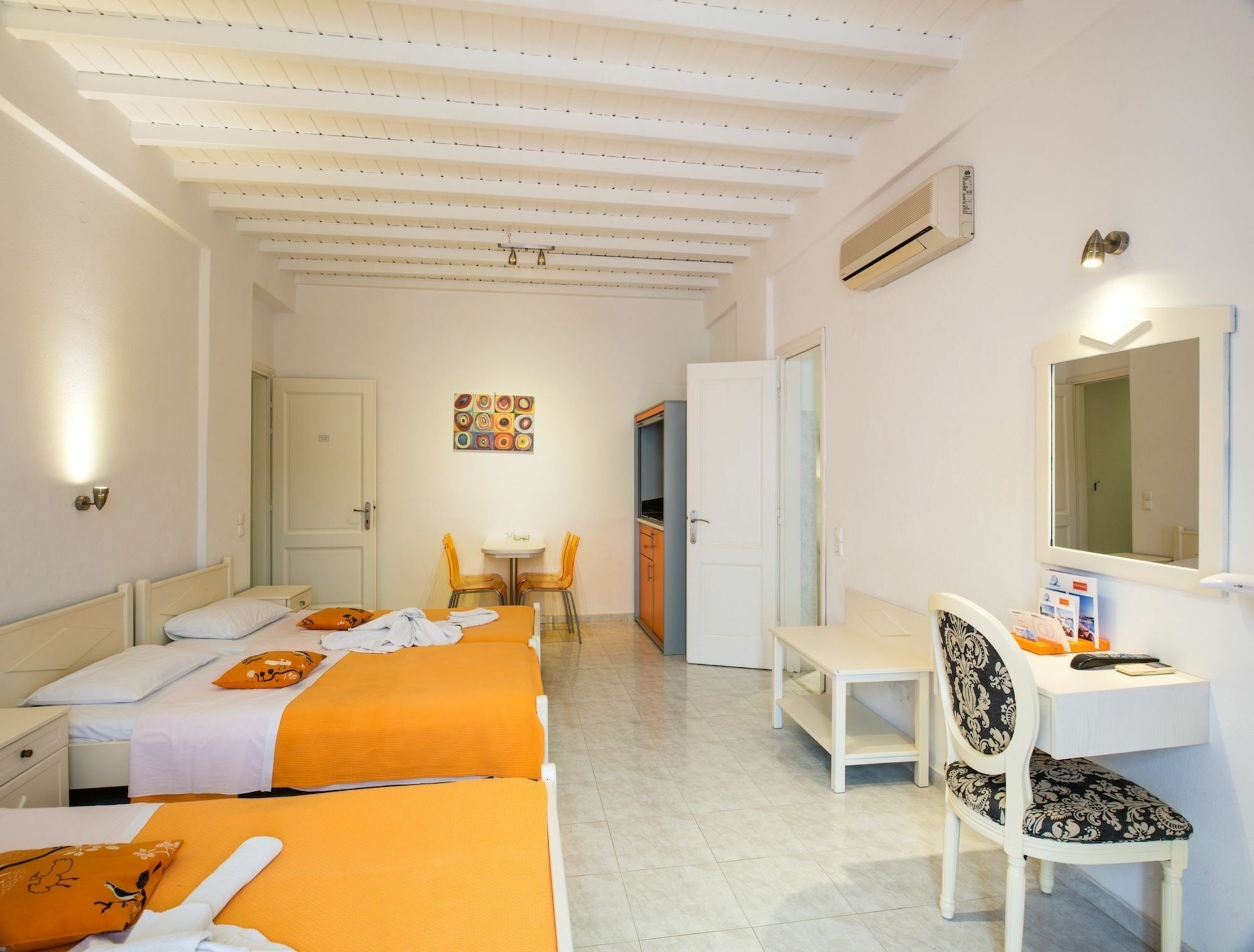 Aparthotel Artemoula's Studios 2*